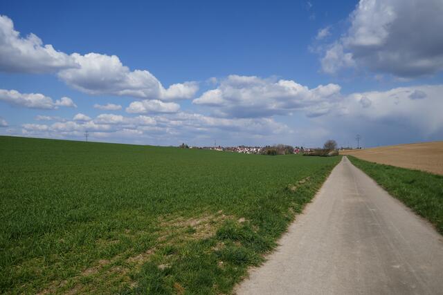 Weg nach Kirchhausen