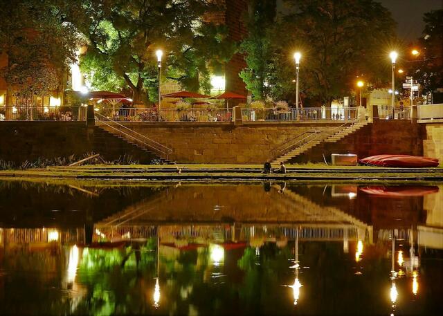 Symmetrie am Götzenturm