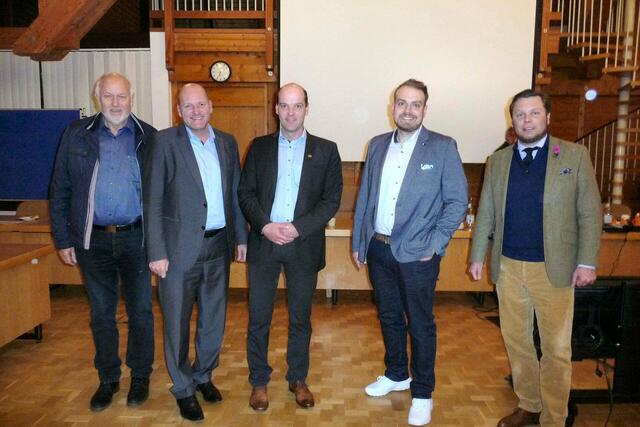 Fritz Bullinger, Stephen Brauer MdL, Georg Heitlinger MdL, Valentin Abel MdB und Benjamin Denzer