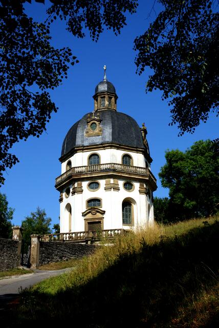 Grabkapelle auf dem Kreuzberg in Schöntal