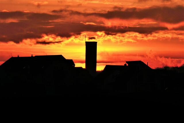 Marienkirche Gemmingen bei Sonnenaufgang