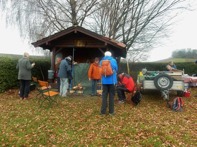 Die Hütte an der es Gulaschsuppe und mehr gab