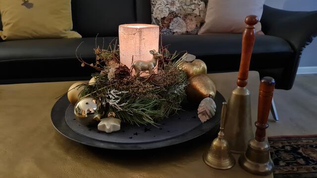 ... warten auf´s Christkind. Die Glöckchen stehen bereit!