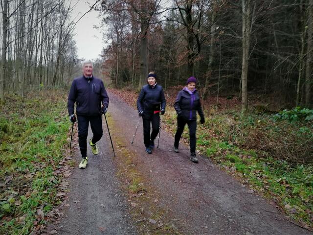 Gesprächsstoff geht auch beim schnellen Gehen nicht aus!