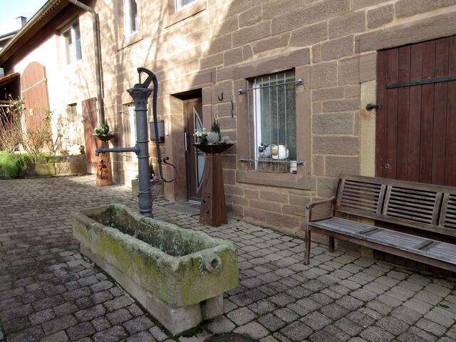 Freundlich wird man in Stockheim willkommen geheißen