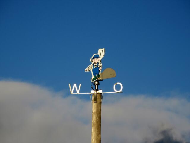 Benno Bauer grüßt von Weitem