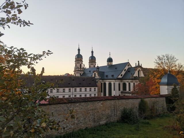 Herbstliches Schöntal im Abendlicht