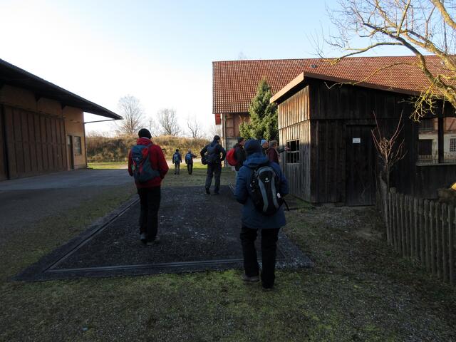 Die Wanderer interessierten sich für die Waage