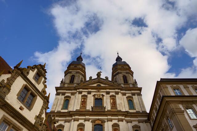 Nahansicht der Klosterkirche Schöntal
