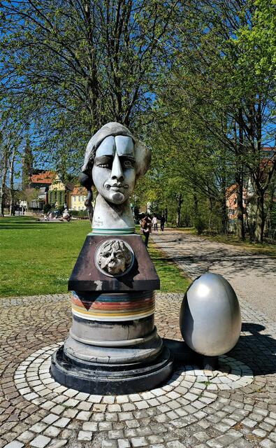 ... Skulptur Prof. Jürgen Goertz