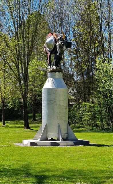 ... Skulptur Prof. Jürgen Goertz