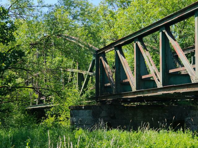 Alte Eisenbahnbrücke bei Westernhausen