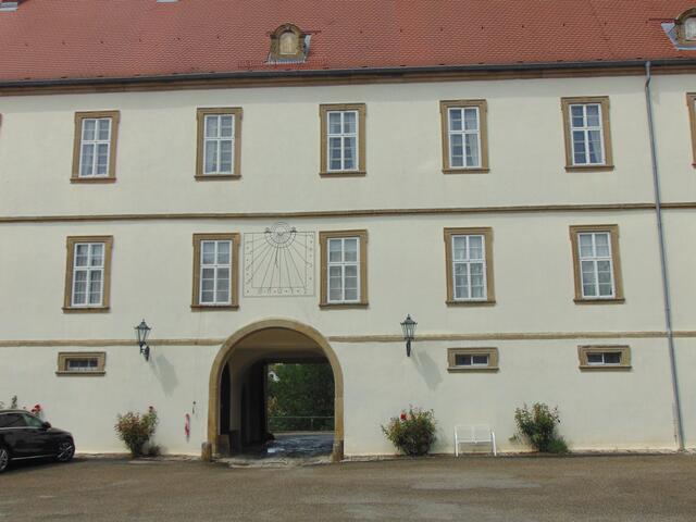 Eingangstorbogen zum Schloss Aschhausen