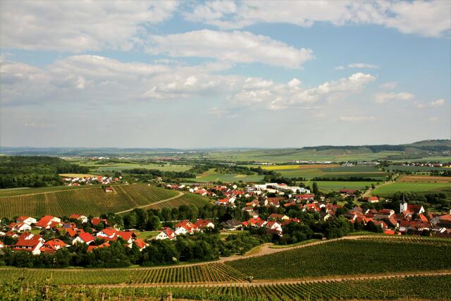 Stockheim mit Michaeslsberg