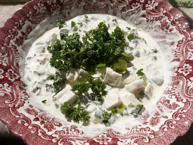 Ebenso ein Teil der Vorspeise: die Schafskäse-Creme | Foto: Wolfgang Kynast