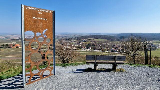 Schönste Aussicht auf dem Michaelsberg mit Tripsdrill