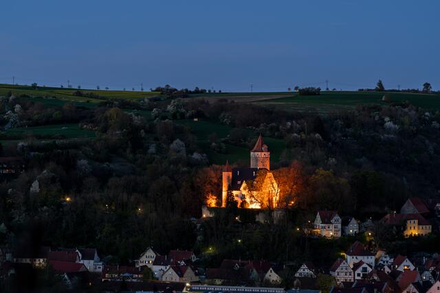 Burg Möckmühl bei Nacht