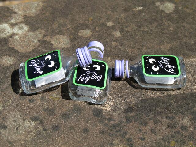 3 ängstliche Augenpaare