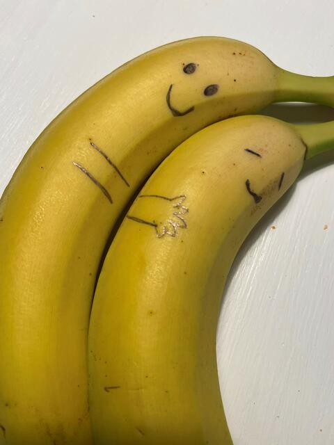 Glück hat eine Farbe - oder "Two happy Bananas" | Das Gegenteil von Banana-Split!