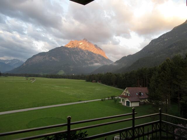 Sonnenaufgang über der Klimmspitze