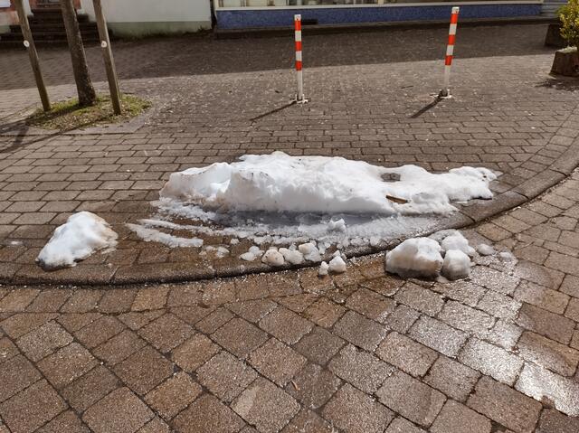 In Heilbronn hat es strak geregnet. In Mudau geschneit!