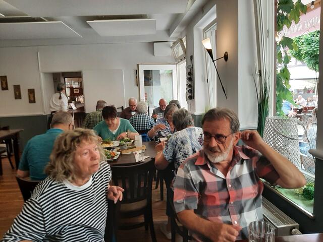 gemeinsames Mittagessen