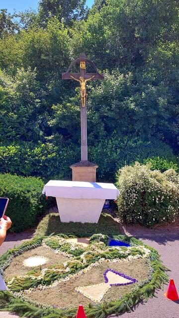 Blumenteppich für Fronleichnam