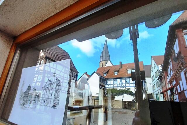 Gestern und heute im Fenster
