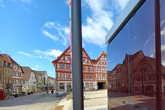 Brettener Straße im Spiegel (Eppingen)