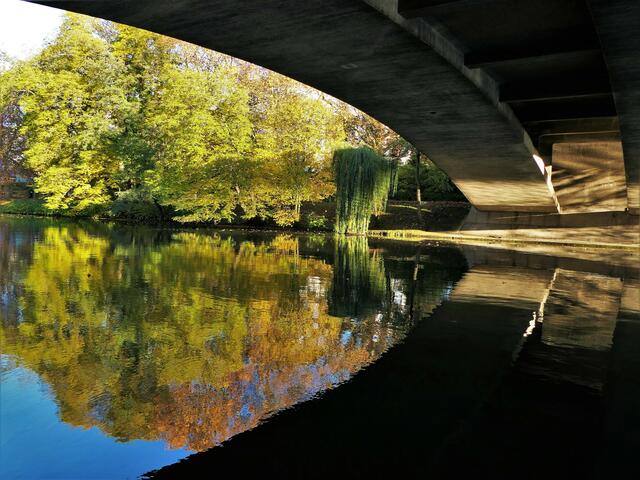 Spiegelung Rosenberg-Brücke