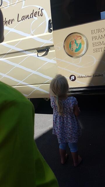 Danach prämiertes Eis vom Eiswagen - eine allseits willkommene Überraschung!