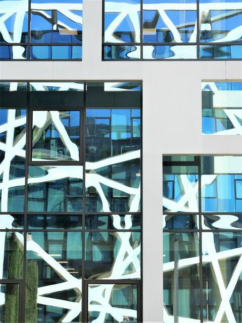 Heilbronner Fassaden-Spiegeleien