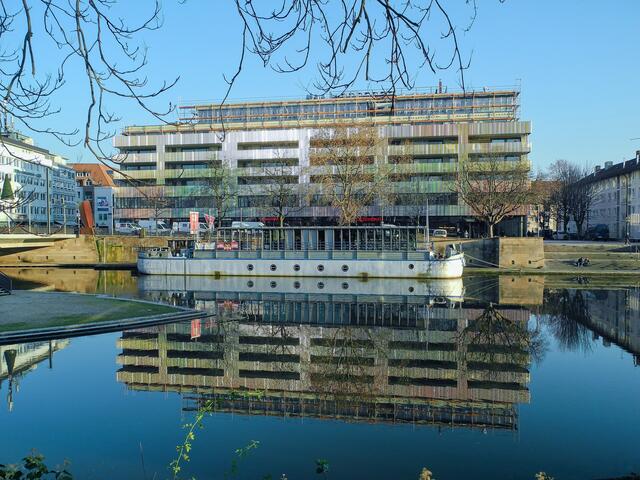 Marahaus und Theaterschiff in Heilbronn