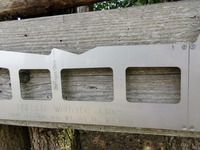 Da haben wir doch schon einige Wachtürme und Limeswanderungen gekannt, die hier entlang der Palisade aufgeführt sind.