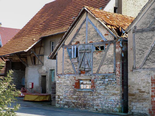 Lachendes Haus in Bockschaft