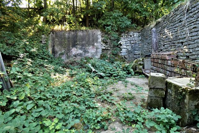 Altes Gemach im Seitenflügel der Burg Streichenberg