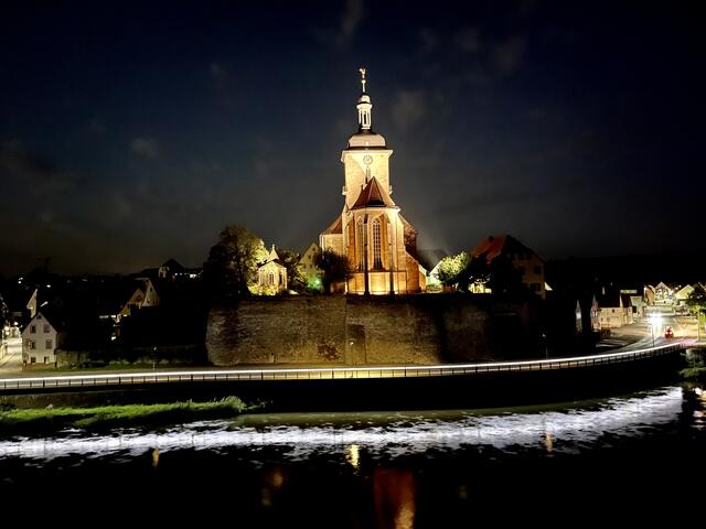Lauffen bei Nacht.