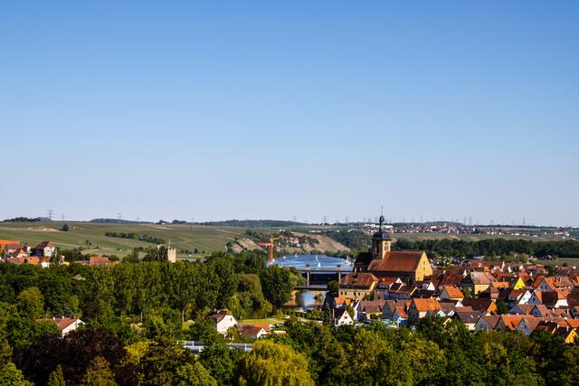 Neckarblick auf Lauffen