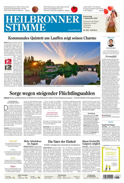 Einen wunderschönen Blick auf die Rathausburg bei Sonnenaufgang zeigt das Foto von Heimatreporter Ulrich Seidel. Am 1. September war es als Titelfoto der Tageszeitung zu bestaunen.