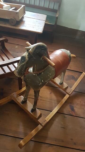 Wenig Spielzeug, aber nachhaltig und ohne Stromverbrauch