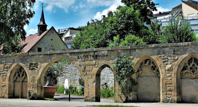 Der Klosterhof ist ebenso ein wunderschönes Ziel in Lauffen, das sich mit einer Einkehr verbinden lässt. | Foto: Karl-Heinz Wachtler