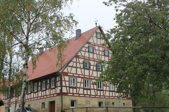 Blick auf den Lindenhof