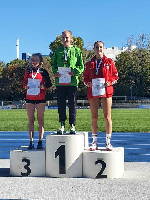 Sophia Kremsler bei der Siegerehrung