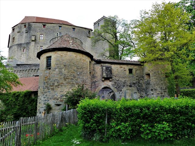 Eingang zur Guttenberg