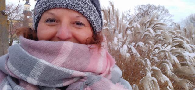 Dick eingemummelt macht der Spaziergang in der Kälte doppelt Spaß