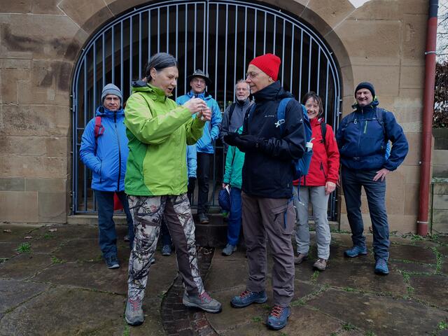 500 gemeinsame Kilometer mit Werner S.. Trotz einer längeren Zwangspause schon erreicht. Seine erste Wanderung mit der Gruppe war im September 2021 zum Wunnenstein