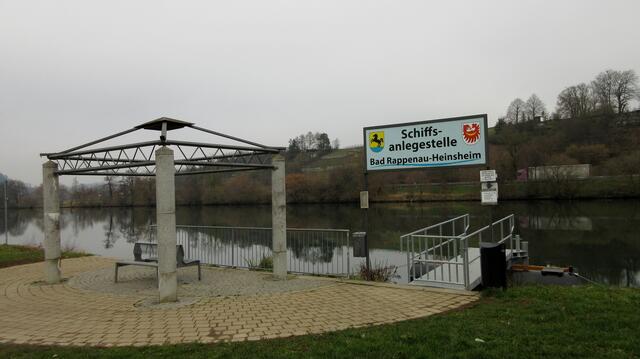 Der Neckar hat dem Wanderweg seinen Namen 