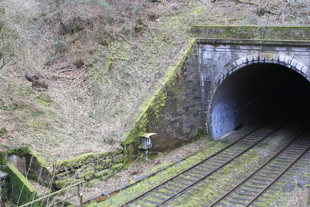 Tunnel in der Ohrenklinge | Foto: Ralf Röser