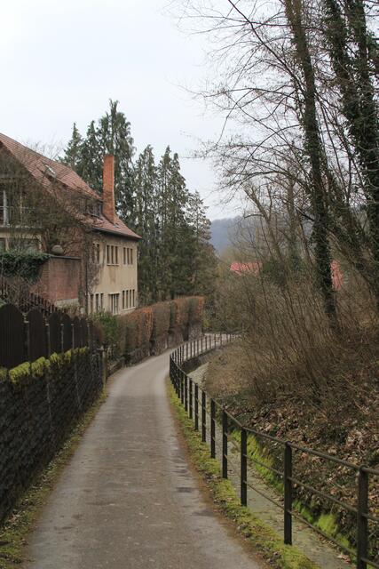 und fertig. Gleich kommt wieder die Neumäurerstr. | Foto: Ralf Röser