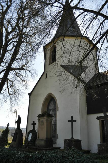 Grabmale der Freiherren von Schütz-Pflummern | Foto: Daniela Somers